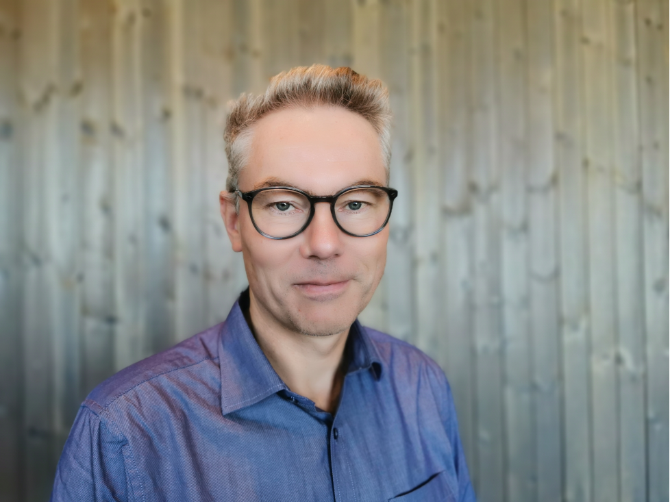 Yngve Holth  (1).jpg
