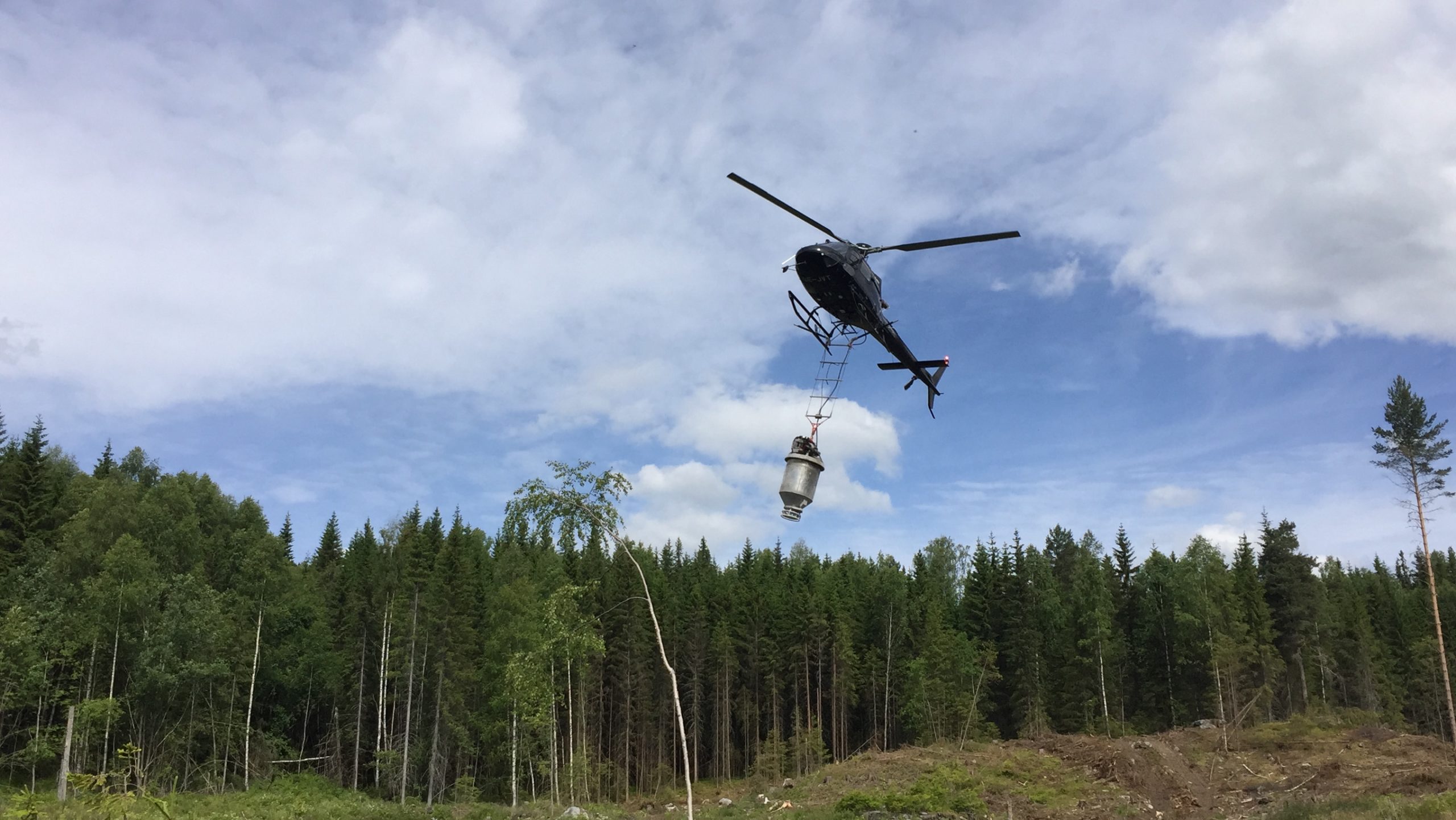 Gjødsling med helikopter