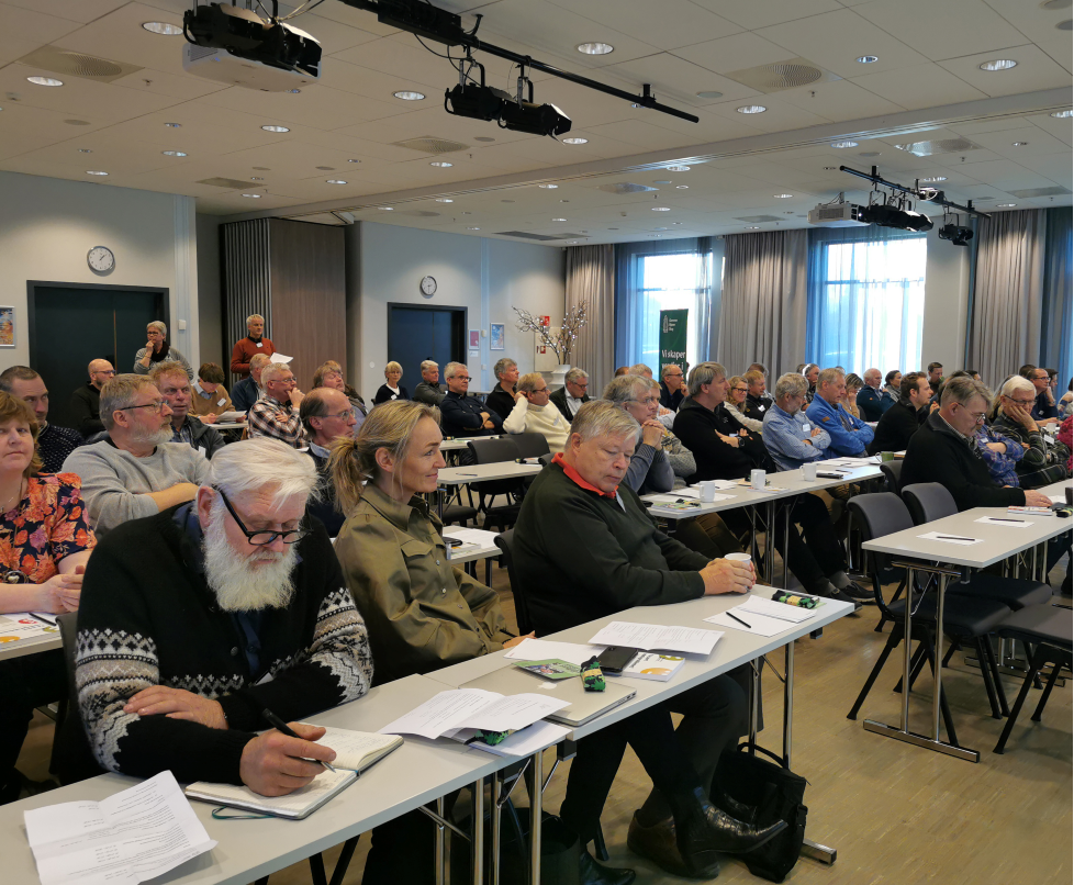 Fra salen_beskåret.jpg