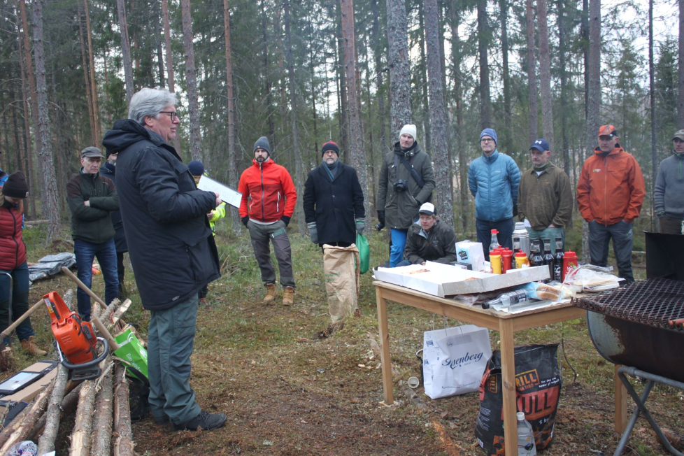 2022-23-29 Skogdag kommunepolitikere Aurskog Høland og Lillestrøm FOTO Per G Solli (4).JPG