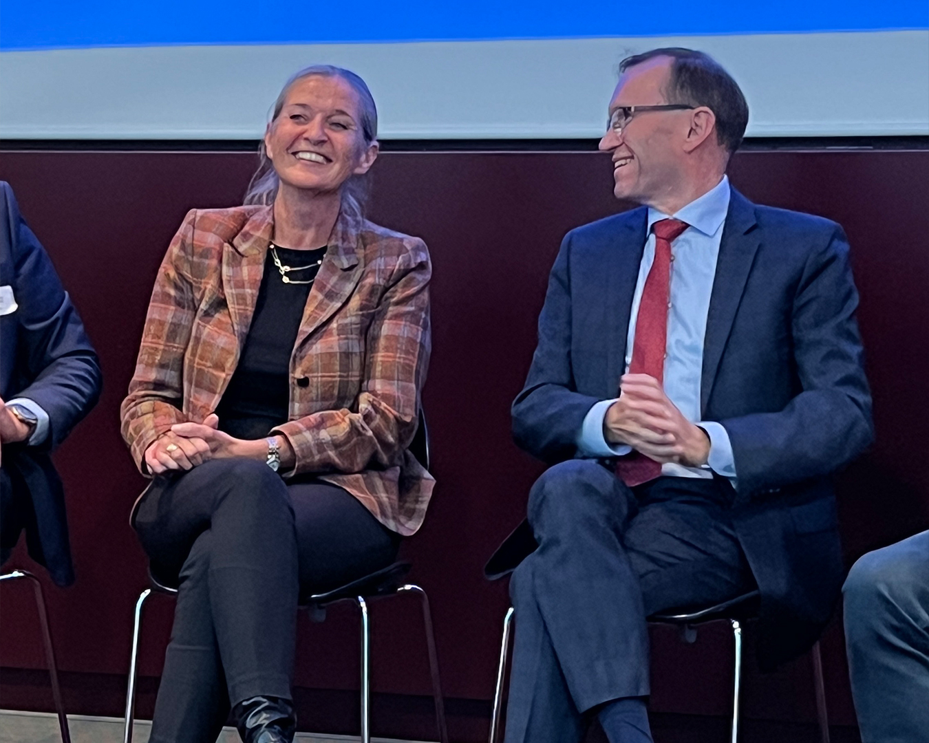 Heidi Hemstad og Espen Barth Eide.