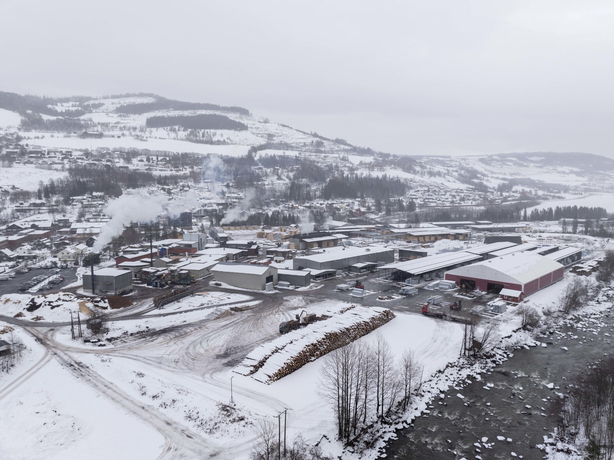 Dronebilde over Gausdal Bruk.