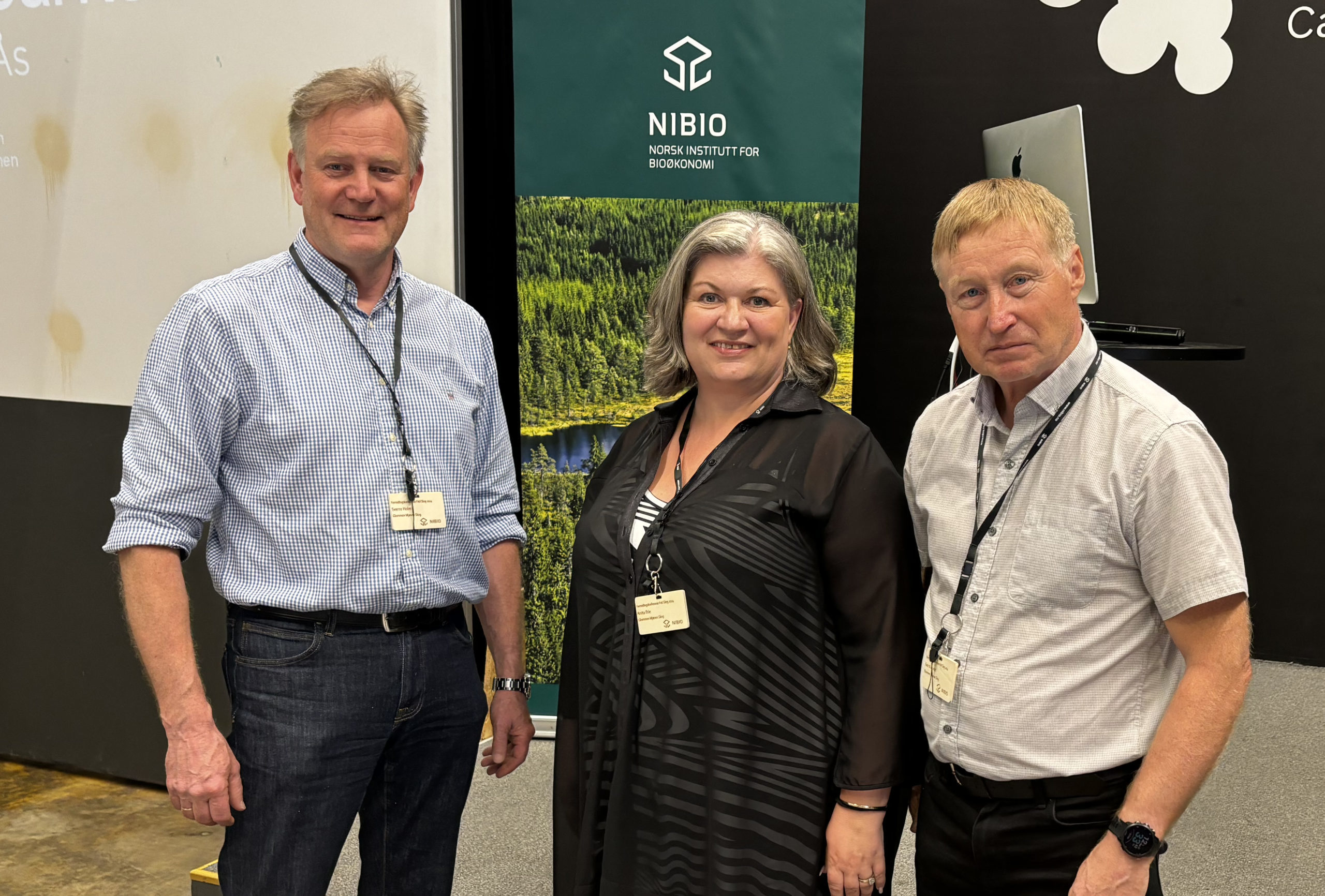 Sverre Holm, Anita Ihle og Geir Korsvold.